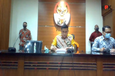 KPK Tahan Kepala BPPSDMK...