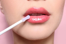 Mengubah Lipstik Matte...