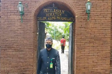 Kisah Keraton Dalem...