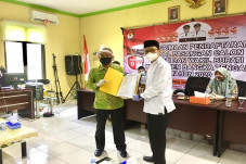 Gantikan Almarhum Ibnu...