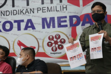 Tim Paslon Akhyar-Salman...