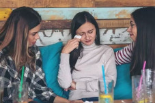 Punya Masalah Cinta?...