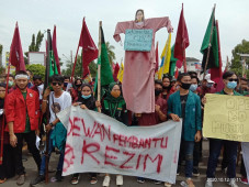 Ribuan Mahasiswa Lampung...