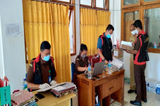 Kejari NTT Geledah Kantor...