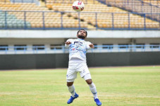 Persib Siap Pertahankan...