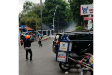 Terus Dipukul Mundur,...