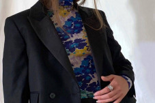 Lima Padu Padan Blazer...