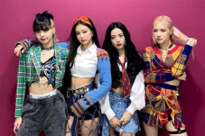 Film Dokumenter BLACKPINK...