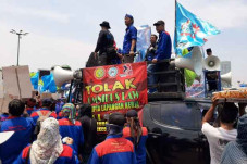 Batal ke Istana Negara,...