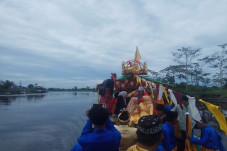 Pandemi COVID-19, Ritual...