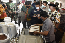 Kunjungi RMU Demak,...