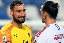 Jelang Derbi Milan,...