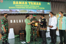 Resmikan Masjid Nurul...