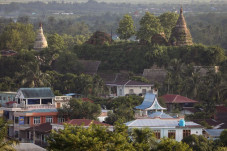 Myanmar: Sebagian Besar...