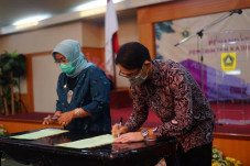 Buka Mall Baru di Sentul,...