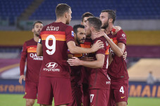 AS Roma Pesta Gol ke...