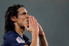 Edinson Cavani Akan...
