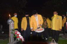 HUT Ke-56, Elite Partai...
