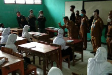 Perhimpunan Pendidikan...