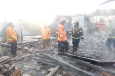 Kios Beras Ludes Terbakar,...