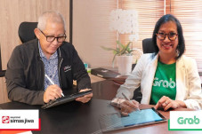 Grab Luncurkan Produk...