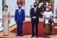 Ada Pesan Khusus di...