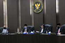 DKPP Mulai Periksa Empat...