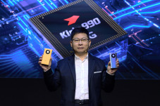Huawei Luncurkan Mate...