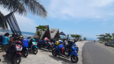 Pesona Pantai Canti...