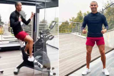 Ronaldo Sekarang Gundul...