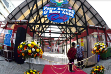 Sentra Pasar Burung...