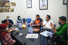 Amphuri Tunggu Kondisi...