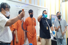 Hendak Kabur ke Bangka,...