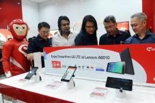 Smartfren Hadirkan Cara...