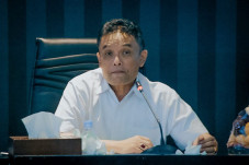 Libur Panjang, Warga...
