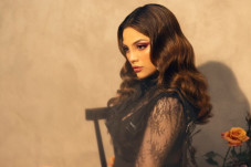 Luncurkan Kita Itu Apa,...