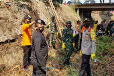 Cegah Banjir, Bupati...
