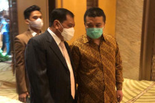 Erwin Aksa dan NH Punya...