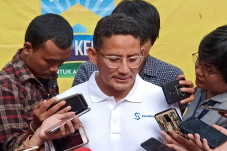 Sandiaga Uno: Seribu...