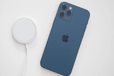 Tes Baterai, iPhone...