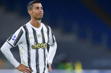 Akankah Ronaldo Jadi...