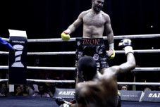 Debut 107 Detik Gassiev...