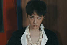 Sibuk di Studio, G-Dragon...
