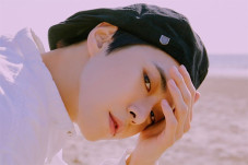 Doyoung NCT Ikuti Jejak...