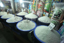 Asyik, Harga Beras Premium...