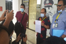 Diintimidasi, Tim Hukum...