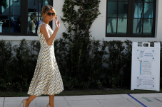 Beri Suara, Melania...