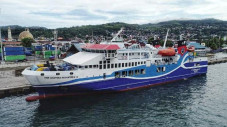 Layani Provinsi Maluku,...