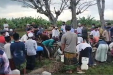 ABG Tewas dengan Kondisi...