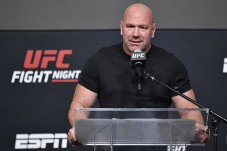 Dana White Bakal Longgarkan...